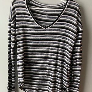 SOFT AND SEXY AE striped long sleeve V-neck
